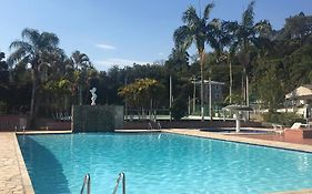 Apart-Hotel Cavalinho Branco (311 e 409 )